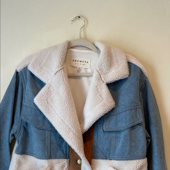 Promesa Denim and Cream Sherpa Jacket - Picture 4 of 8